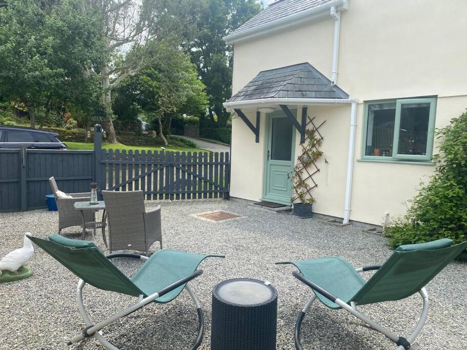 Rural Cosy Retreat For Two Near Port Isaac Lägenhet Delabole Exteriör bild